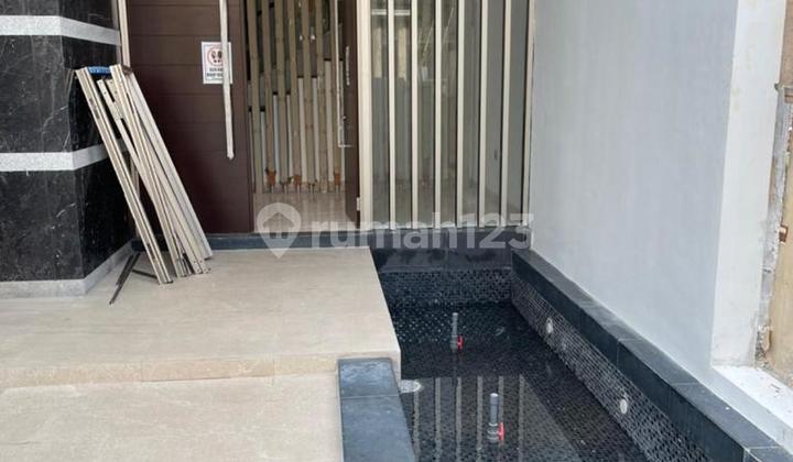 Rumah Golf Island 10x25 Cluster Golf,ada Lift,lantai Marmer,minimalis, Hadap Selatan 2