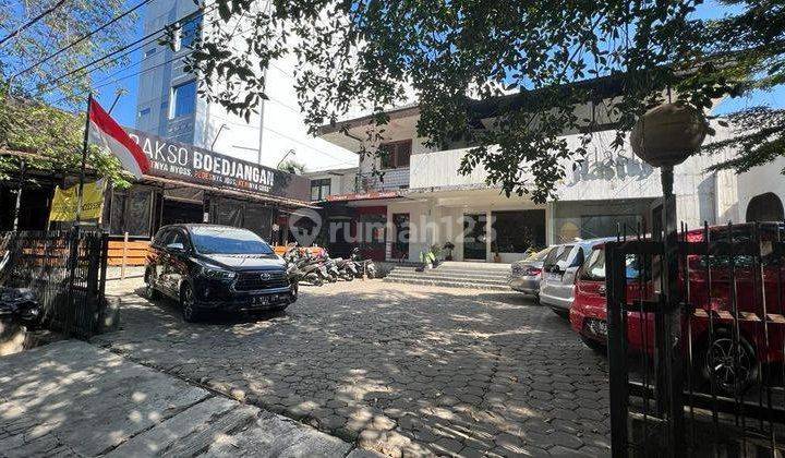 Rumah 2 Lantai Sertifikat Hak Milik di Dipatiukur, Bandung 2