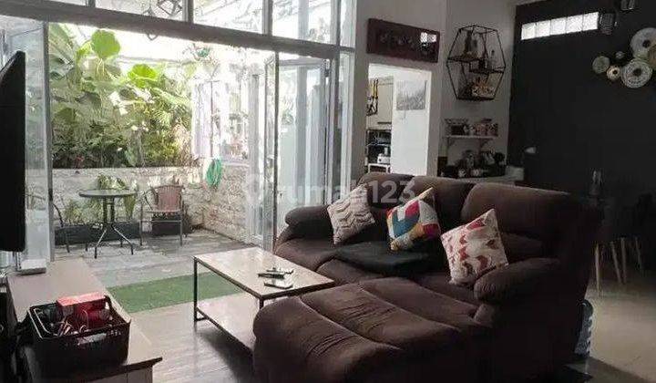 Rumah Minimalis Modern Berada di Daerah Taman Kopo Indah Bandung 1