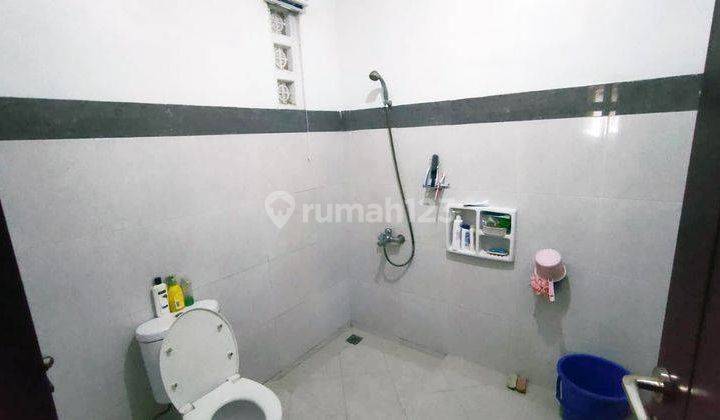 Rumah Bagus Unfurnished SHM di Sayap Moh Toha, Bandung 2