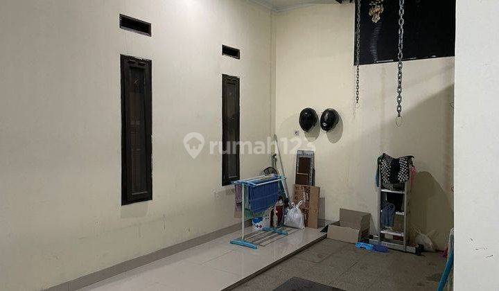 Rumah Baru Semi Furnished SHM di Taman Cibaduyut Indah, Bandung 1