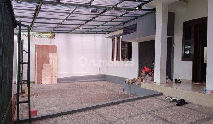 Rumah 2 Lantai Bagus Unfurnished SHM di Mekarwangi, Bandung 1