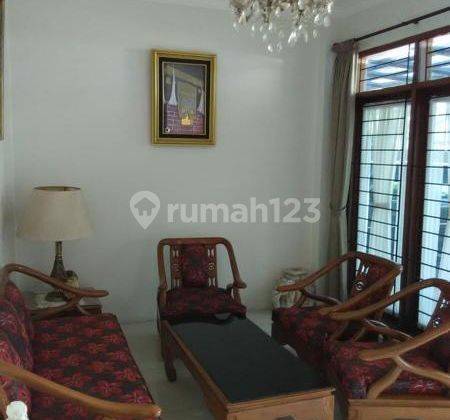 Di rumah apik terawat nyaman di abadi gegerkalong 2