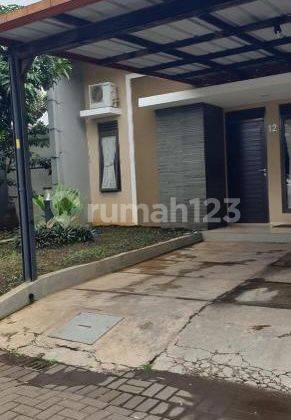 Rumah asri dengan tanah luas di Grand Sharon 1