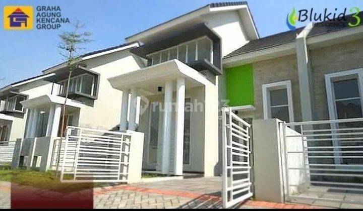 tampak depan blukid residence, bluru bayar 5jta