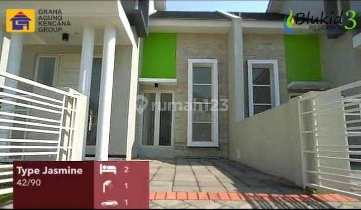 tampak depan blukid residence, bluru bayar 5jta