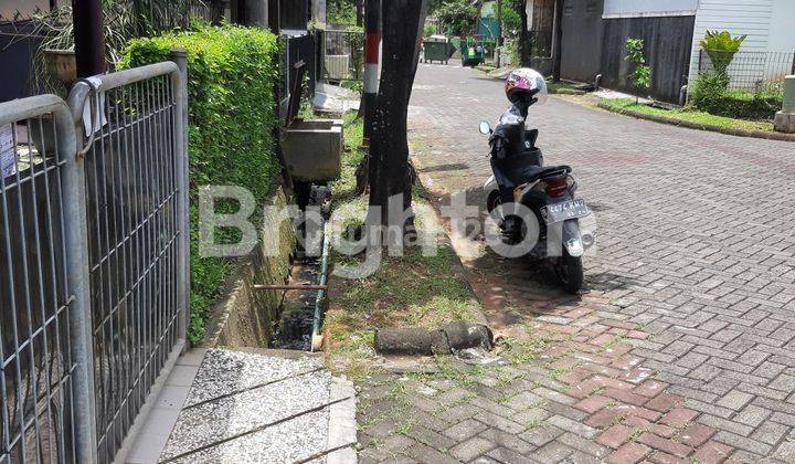 Rumah siap huni 2 Lantai  Kemang Pratama Bekasi 2