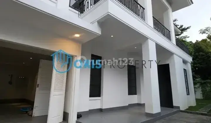 RIMAH  AREA SENOPATI ~ LT/LB 479/500 ~ NEWLY RENOVATED HOUSE 1