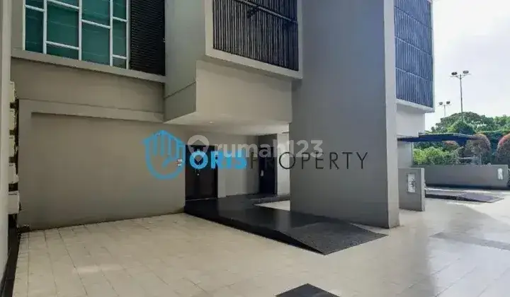 RUMAH  KEBAYORAN BARU ~ LT/LB 600/650 ~ TOWN HOUSE ~ PRIVATE POOL ~ PRIME AREA 2