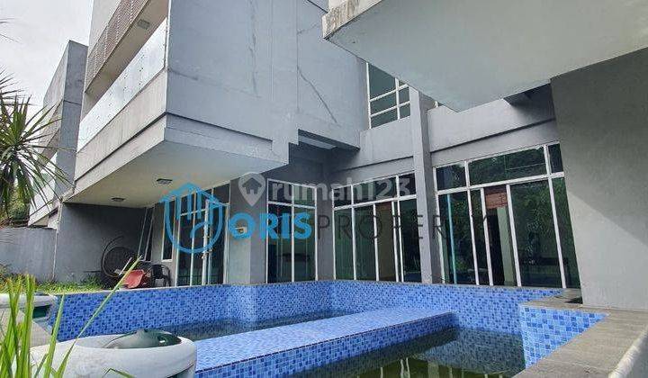 RUMAH  KEBAYORAN BARU ~ LT/LB 600/650 ~ TOWN HOUSE ~ PRIVATE POOL ~ PRIME AREA 1