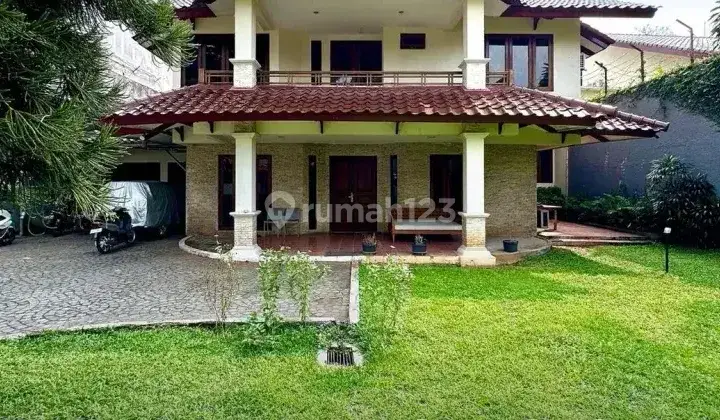 RUMAH DIJUAL KEMANG ~ LT/LB 758/800 ~ HALAMAN  LUAS 1