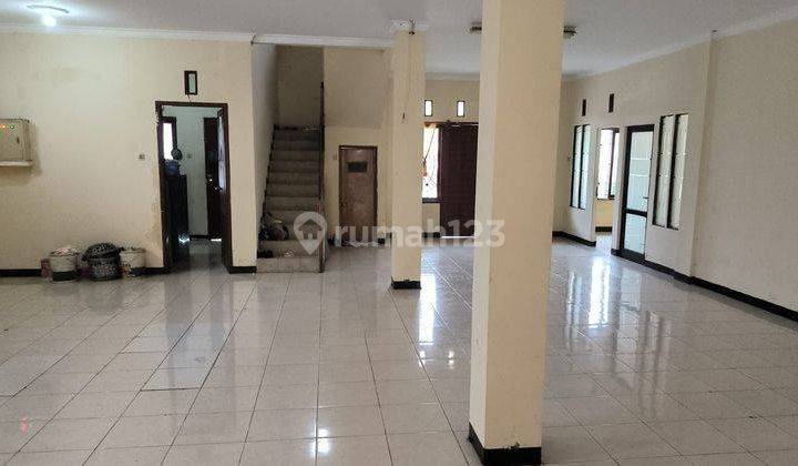 Ruamh sultan Rumah luasan besar super nyaman di Sayap Soekarno Hatta 1