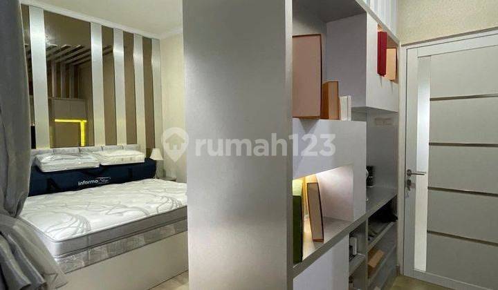 Jual Rumah Bagus Bergaya Eropa Klasik Full Furnished