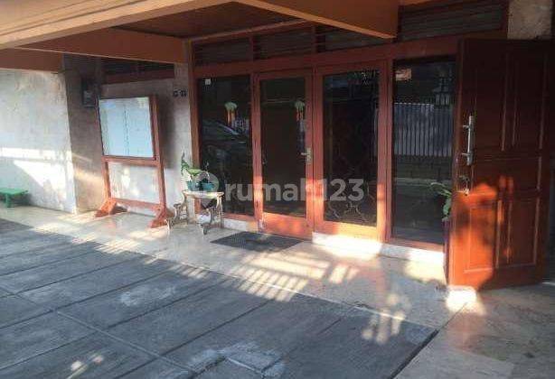 Dijual Rumah Lokasi Strategis Pinggir Jalan di Cempaka Putih 2