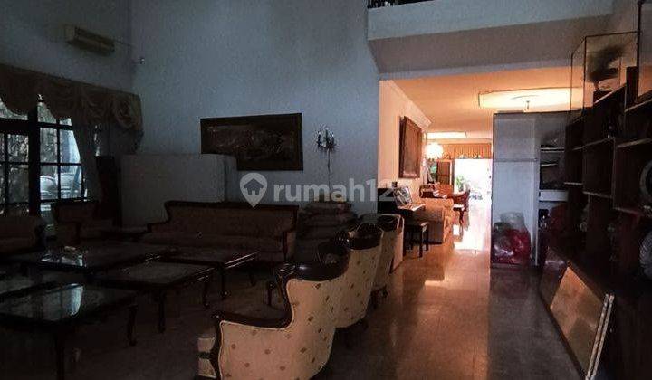 Dijual Rumah Lokasi Strategis di Menteng Bentuk Tanah Kotak 2