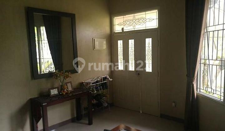 rumah asri di Taman Aries 2