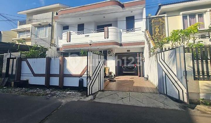 rumah di Jalan Arjuna