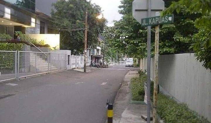 Rumah tua cideng barat 2