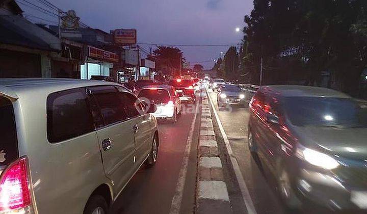 Rumah komersil tubagus angke jalan raya jalan 4 mobil 