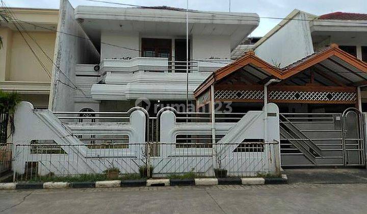 Disewakan Rumah Siap Pakai di Perum.Green Garden 1