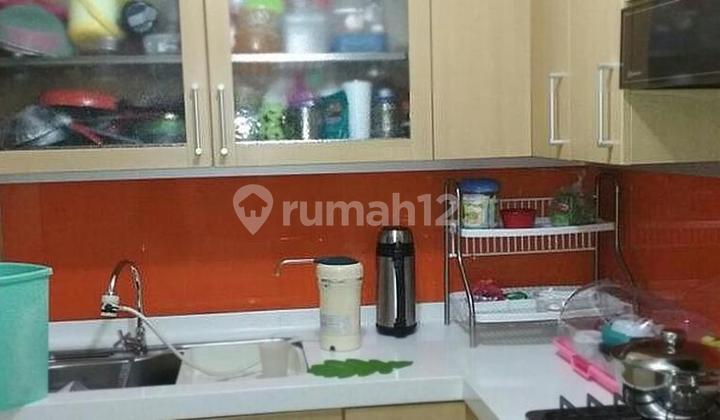 House for sale in Daan Mogot 2