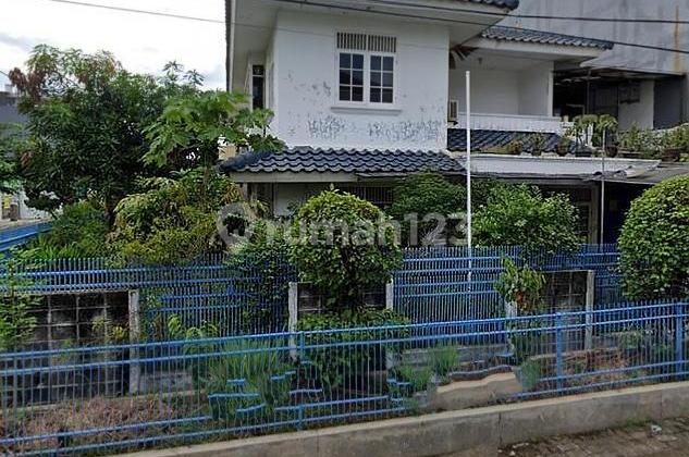 Rumah di Green Garden, Huk