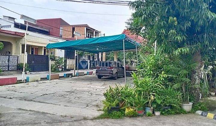 Rumah strategis siap huni di Cinere Depok 1