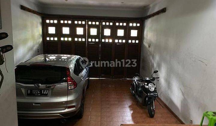 Rumah Mewah 3,5 Lantai di Rawamangun, Jalan Pemuda, Jakarta Timur 2