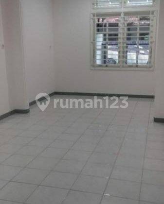 Rumah Strategis 2 Lantai di Senopati, Kebayoran Baru, Jak-Sel 2