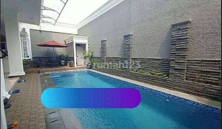 Rumah Mewah + Kolam Renang di Komplek Bulog I, Jatiwarna, Bekasi 2