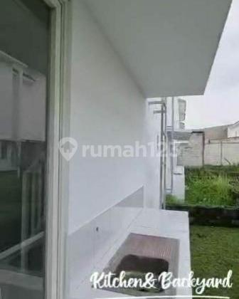 dapur spring residence, rumah 2 lantai