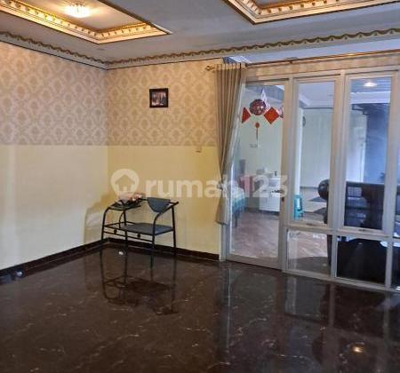Rumah 2 Lantai Hoek Dekat Taman di Park View Residence Citra Raya 2