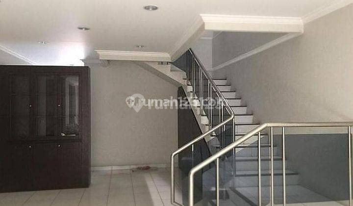 Rumah Bagus dan Full 2 Lantai di Intercon (Taman Kebon Jeruk), Jak-Bar 1