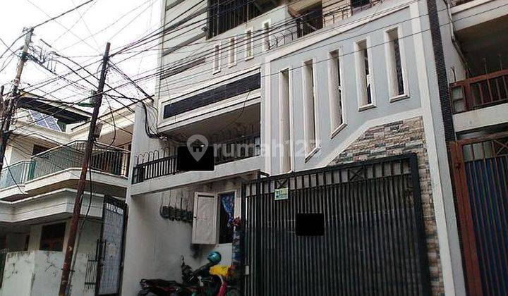 kamar kos dekat ukrida kedokteran tanjung duren 2