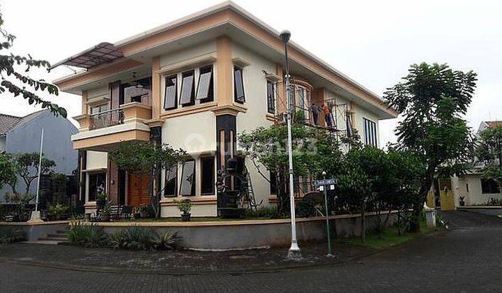 Rumah Mewah Siap Huni Lokasi Premium One gate system Bsb Mijen Semarang 1