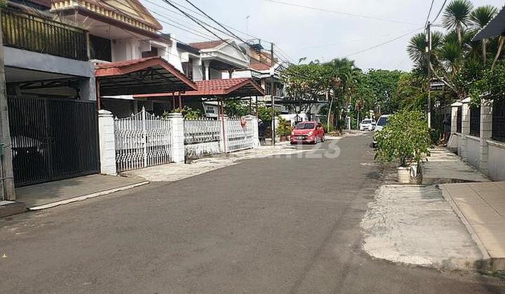 Rumah cepat 2 lantai di Janur Kuning, Kelapa Gading Jakarta utara