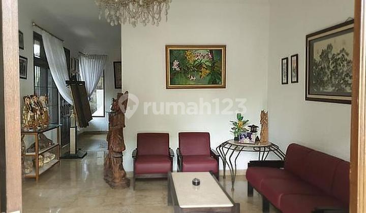 Rumah Mega Kebon Jeruk 2