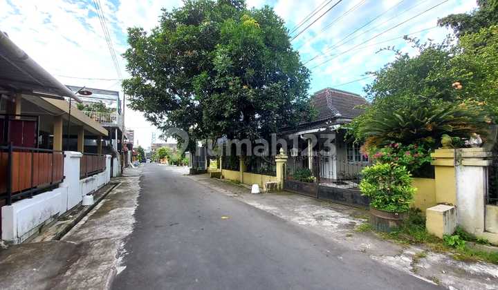 2-Story Boarding House in Babarsari Seturan Campus Area, Yogyakarta