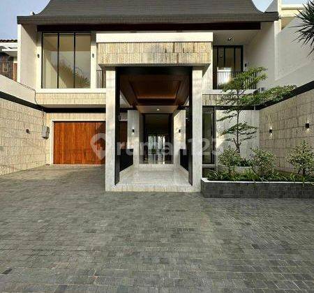 Brand New Luxurious House Private Pool Kemang, Jakarta Selatan 1