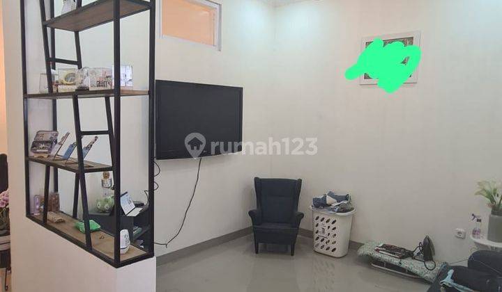 Dijual Rumah Cantik Siap Huni Dua Lantai Di Taman Kopo Katapang Bandung 2