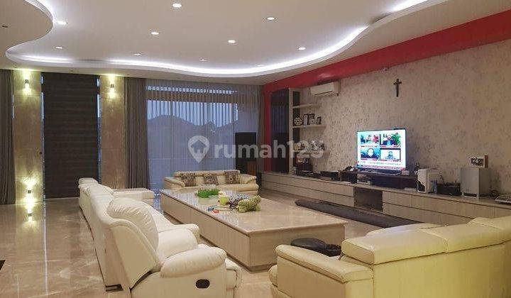 For Rent, Rumah mewah super nyaman di Kota baru Parahyangan 1