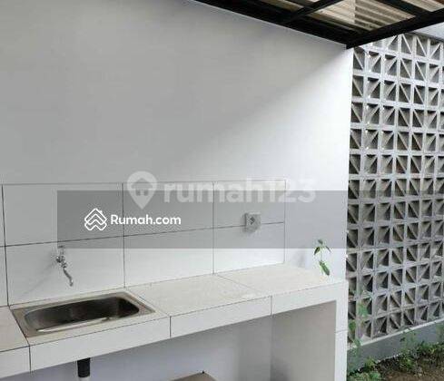 For Sale, Beautiful contemporary house ready to move in. 2