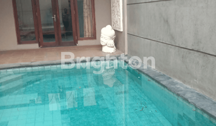 JIMBARAN VILLA NEAR MCD/KFC/PIZZA HUT COSY AND QUIET ENVIRONMENT FULL FURNISHED 1