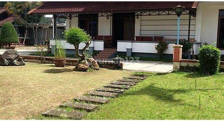 Lembang villa dijual 1