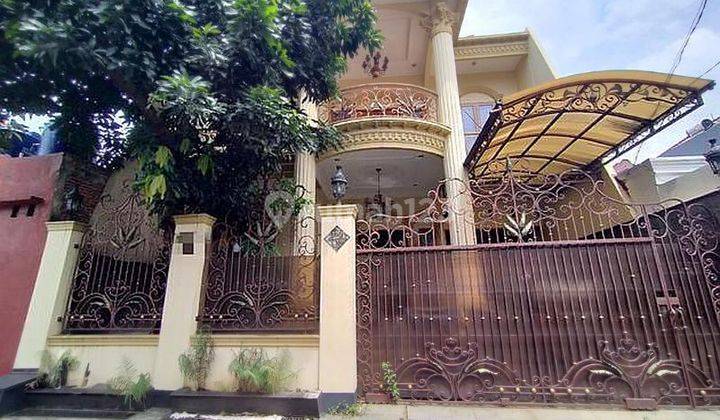 Rumah di Kavling Kalisari Pasar Rebo, 2 Lantai, Mewah, Harga Pasar 1