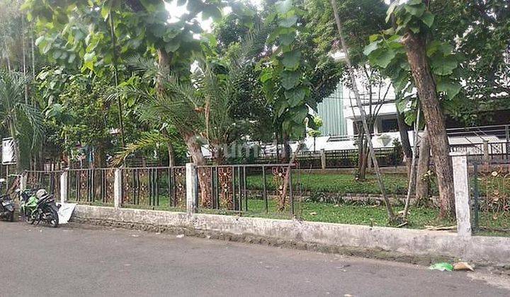 Rumah bagus 2 lt di kebon jeruk baru 2