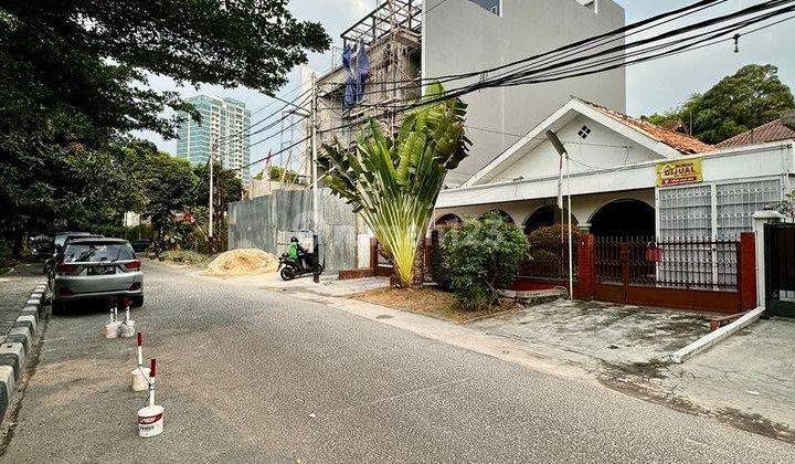 Rumah Tua Bagus di Gandaria Kebayoran Baru Jaksel Jalan Luas 2