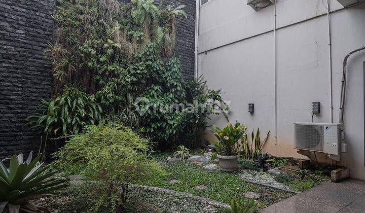 Rumah Siap Huni di Dekat Mall Pejaten Village Ada Studio Musik 2