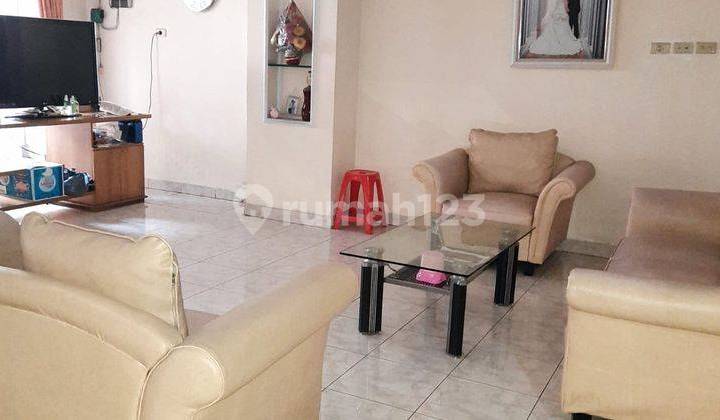Dijual Rumah di Taman Palem Lestari, Jakarta Barat 1