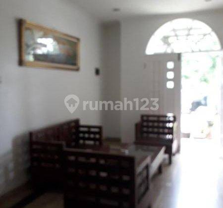 Disewakan rumah 2 lantai fully furnished 500 meter dari tol tambun bekasi grandwisata 2